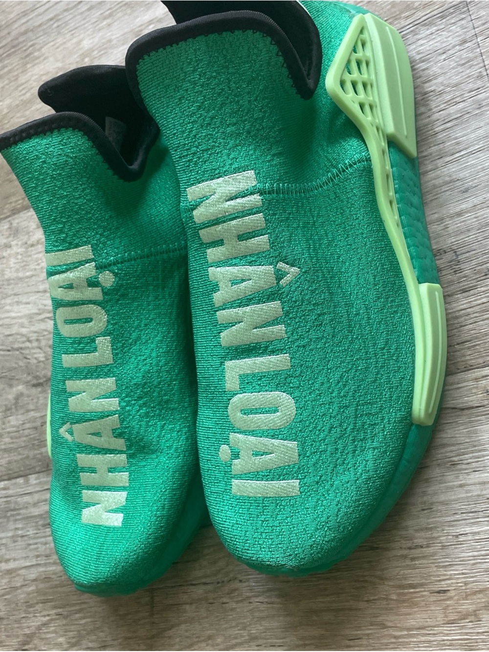 Adidas NMD Hu Human Race Pharrell Shoes Mens Womens Green Complexland Sneakers - Picture 3 of 15